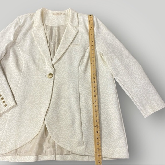 Soft Surroundings Cream Leontine Leopard Blazer Jeweled Buttons Sz 3X - Picture 7 of 12